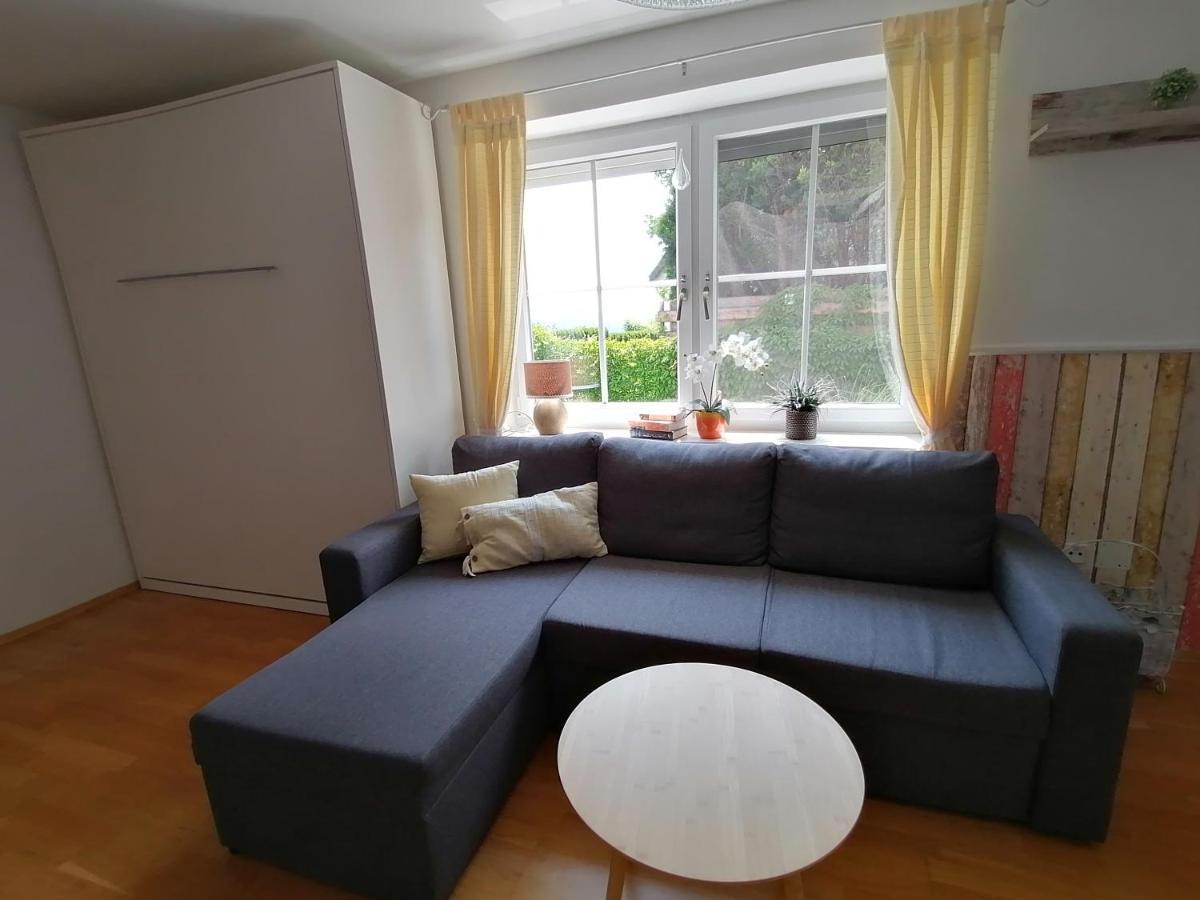 Garden Paradise Bled Apartments - Garden, Pond And Castle View מראה חיצוני תמונה