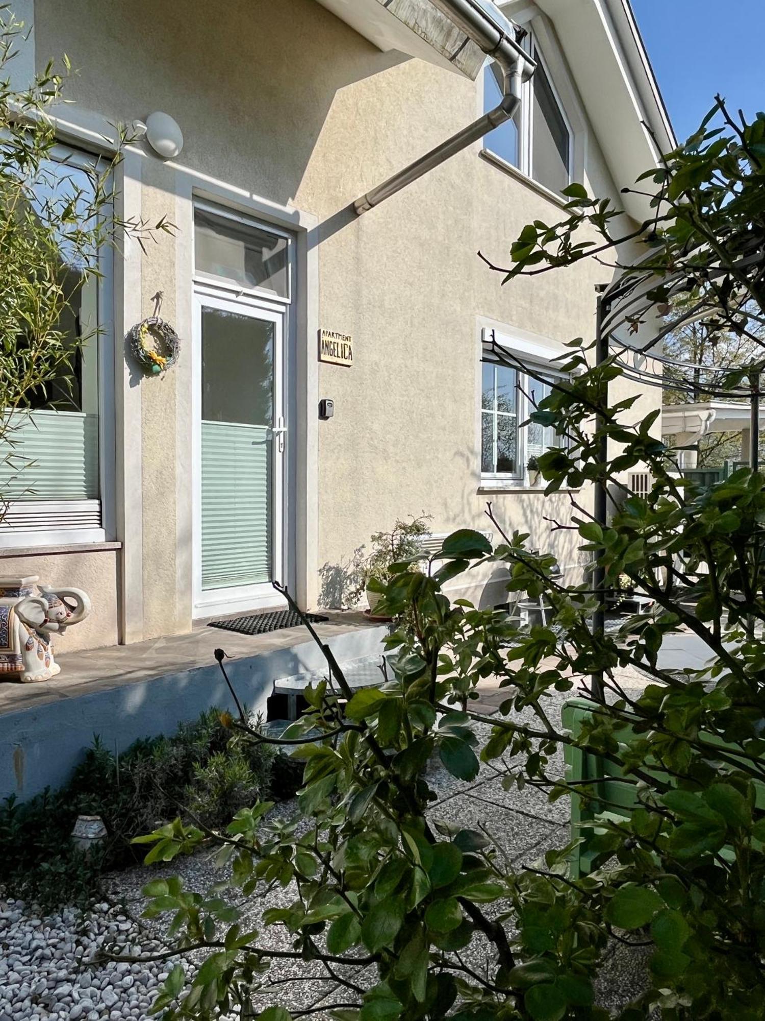 Garden Paradise Bled Apartments - Garden, Pond And Castle View חדר תמונה