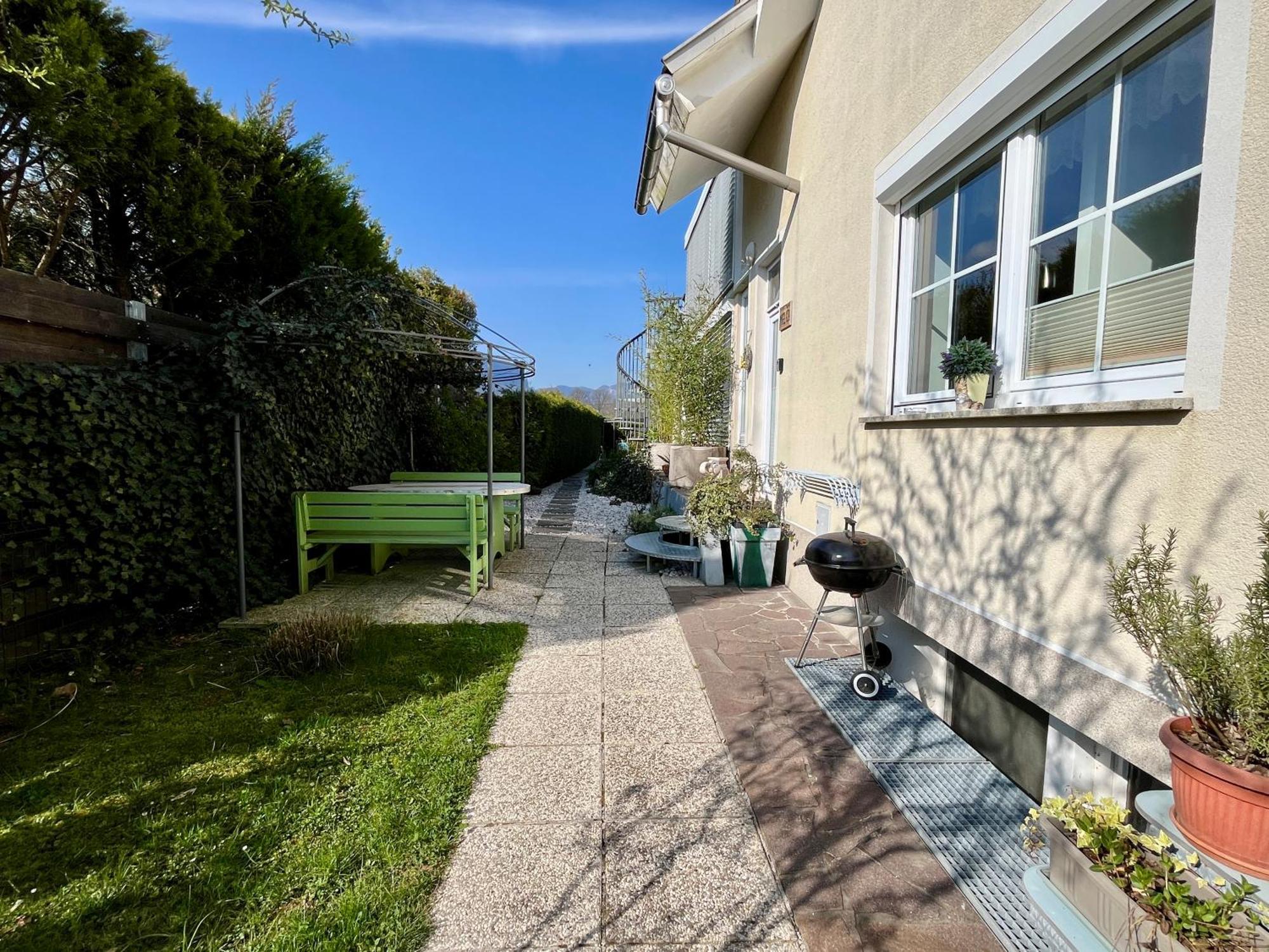 Garden Paradise Bled Apartments - Garden, Pond And Castle View חדר תמונה